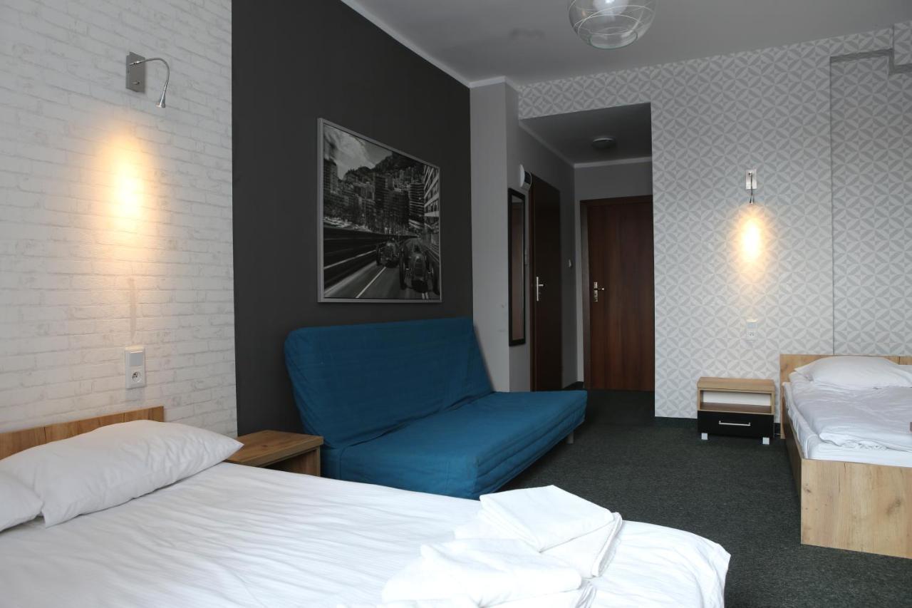 Sunny Hotel 3*